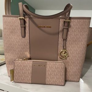 Brand New MK tote